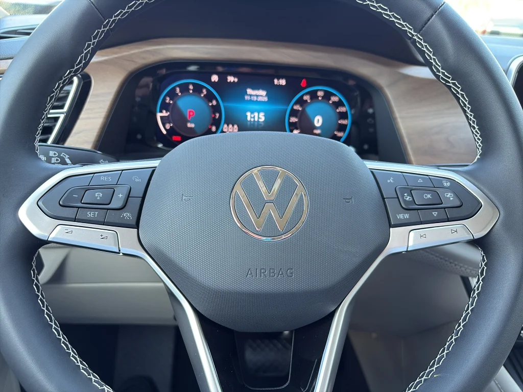 2026 Volkswagen Atlas SE - Photo 17