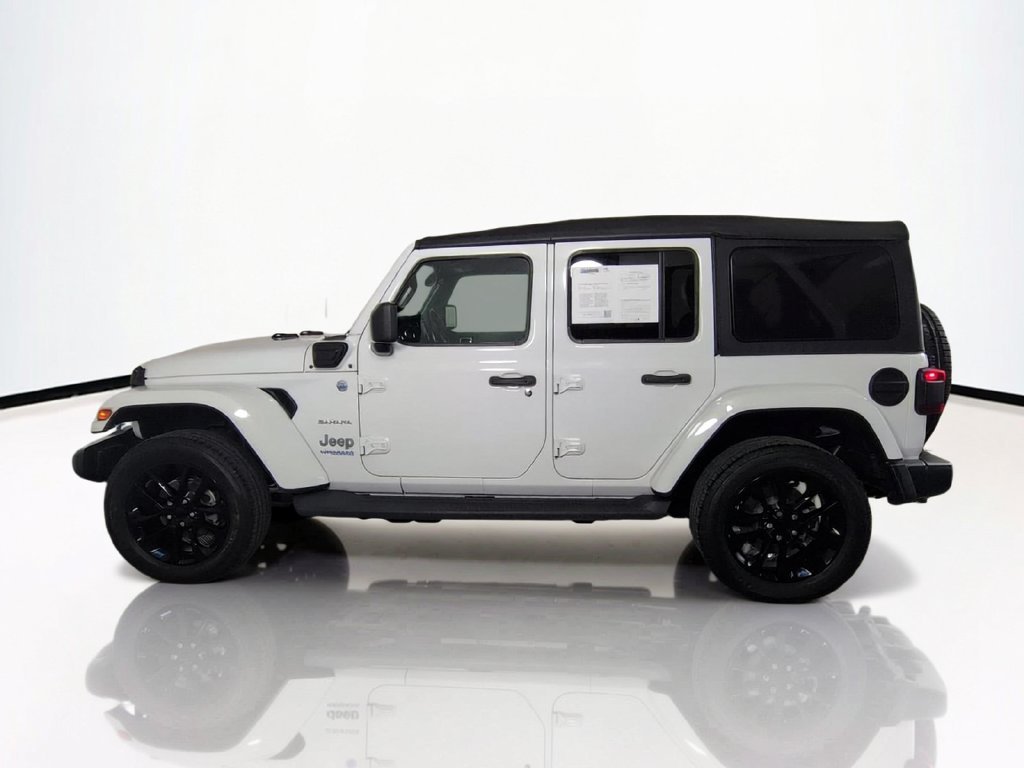 Used 2022 White Jeep Unlimited Sahara 4xe image 10