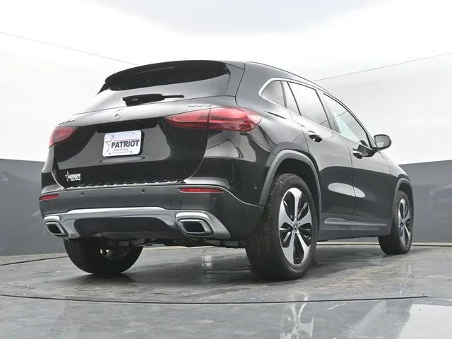 Used 2025 Black Mercedes-Benz GLA 250 image 46