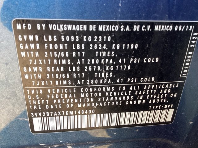 Certified Used 2019 Silk Blue Metallic Volkswagen 2.0T SE image 37
