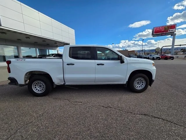 Used 2019 Summit White Chevrolet WT image 4
