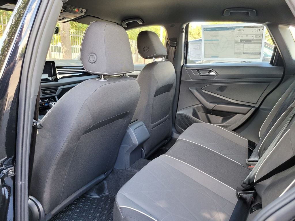 2026 Volkswagen Jetta Sport - Photo 14