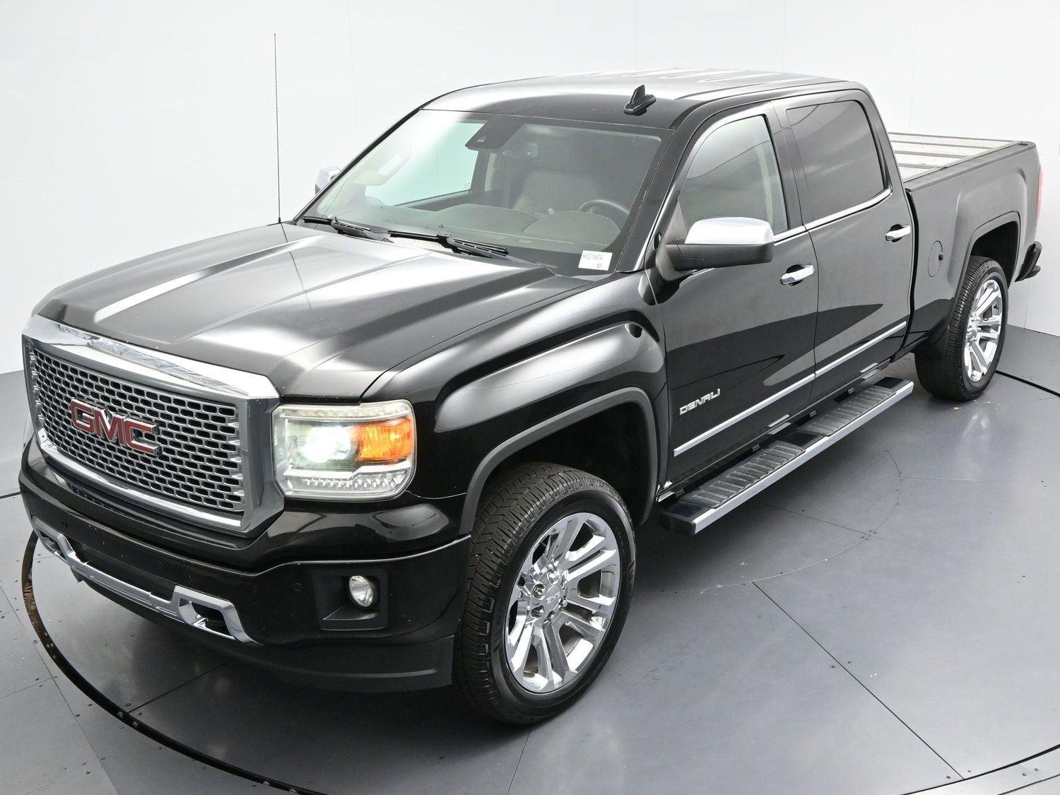 Used 2015 Onyx Black GMC Denali image 37