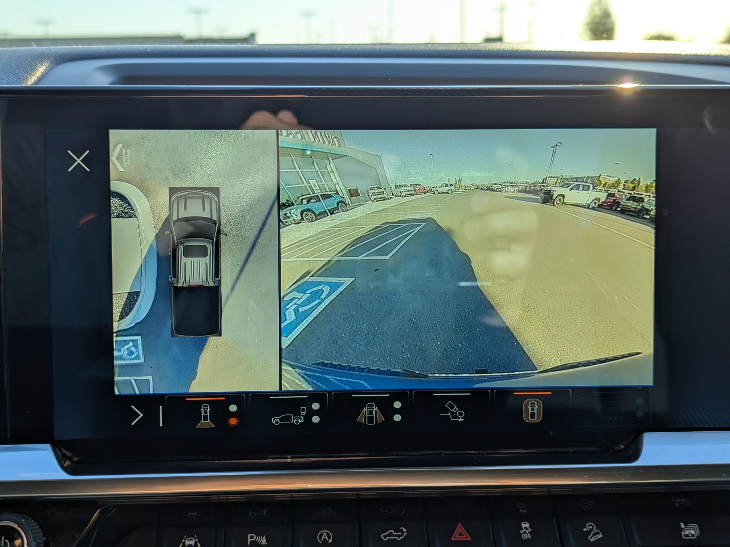 2024 Chevrolet Silverado 1500 LT - Photo 24