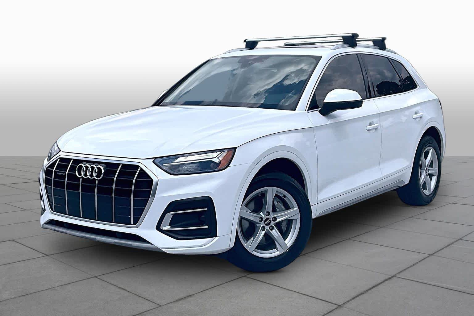 2022 Audi Q5 40 Premium's photo