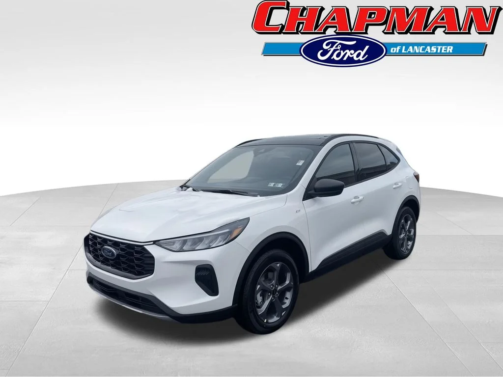 New 2026 Star White Metallic Tri-coat Ford ST-Line image 3