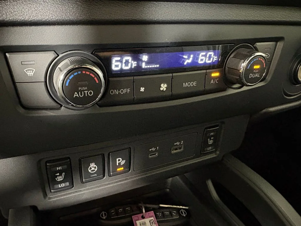 New 2026 Super Black Nissan Crew Cab SV image 33