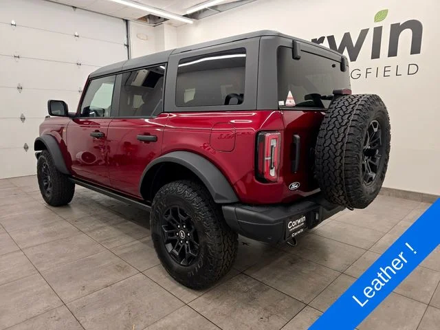 New 2026 Ruby Red Metallic Tinted Clearcoat Ford Badlands® image 3