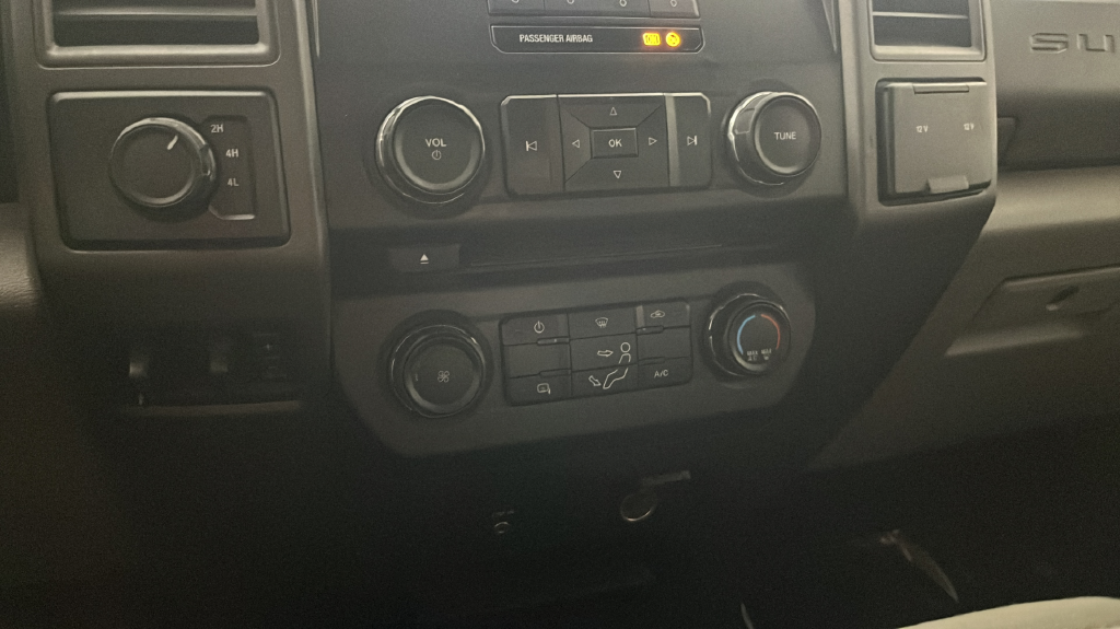 2017 Ford F-250 Super Duty XL - Photo 29