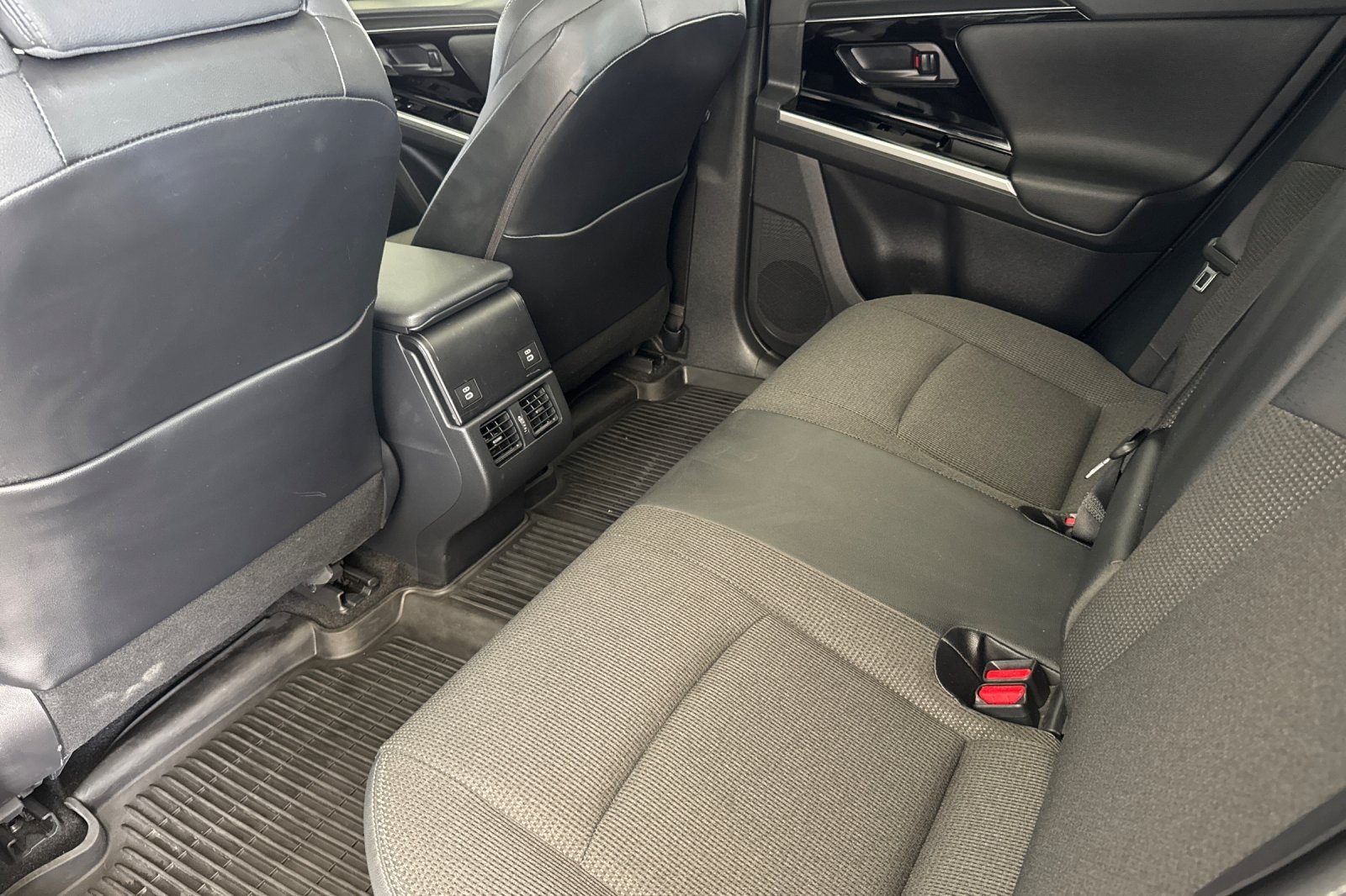 Used 2024 SILVER METALLIC Toyota XLE image 11