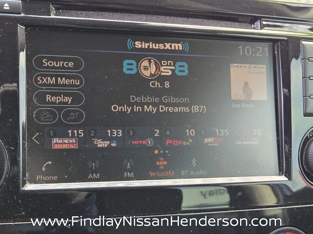 Used 2019 Blue Nissan S image 25