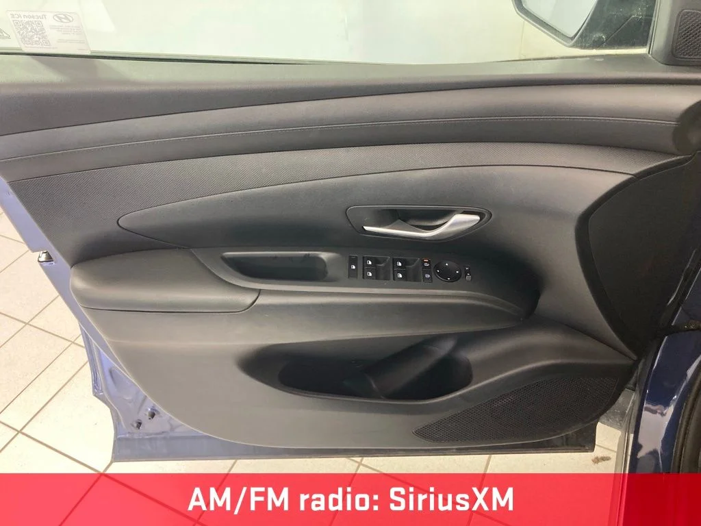 Used 2025 Blue Hyundai SEL image 11