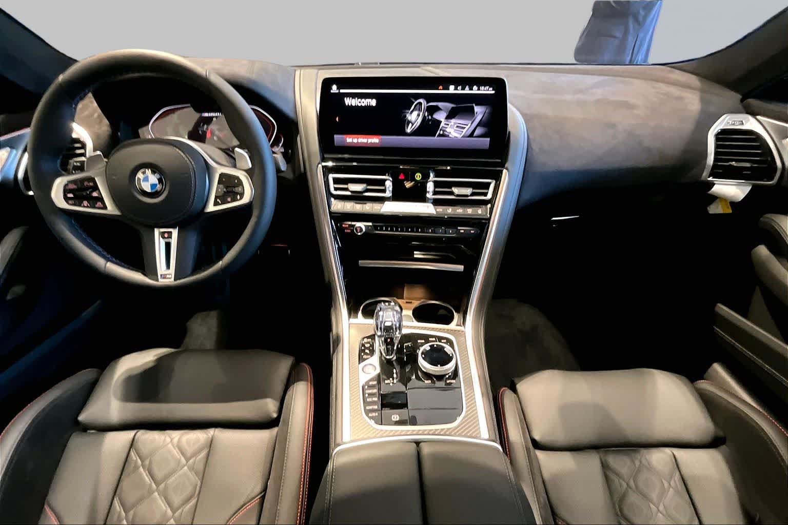 New 2026 Mauritius Blue Metallic BMW M850i image 5