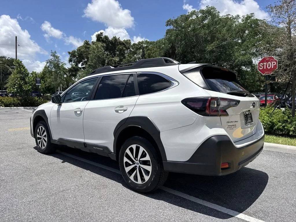 Used 2024 Crystal White Pearl Subaru Premium image 26