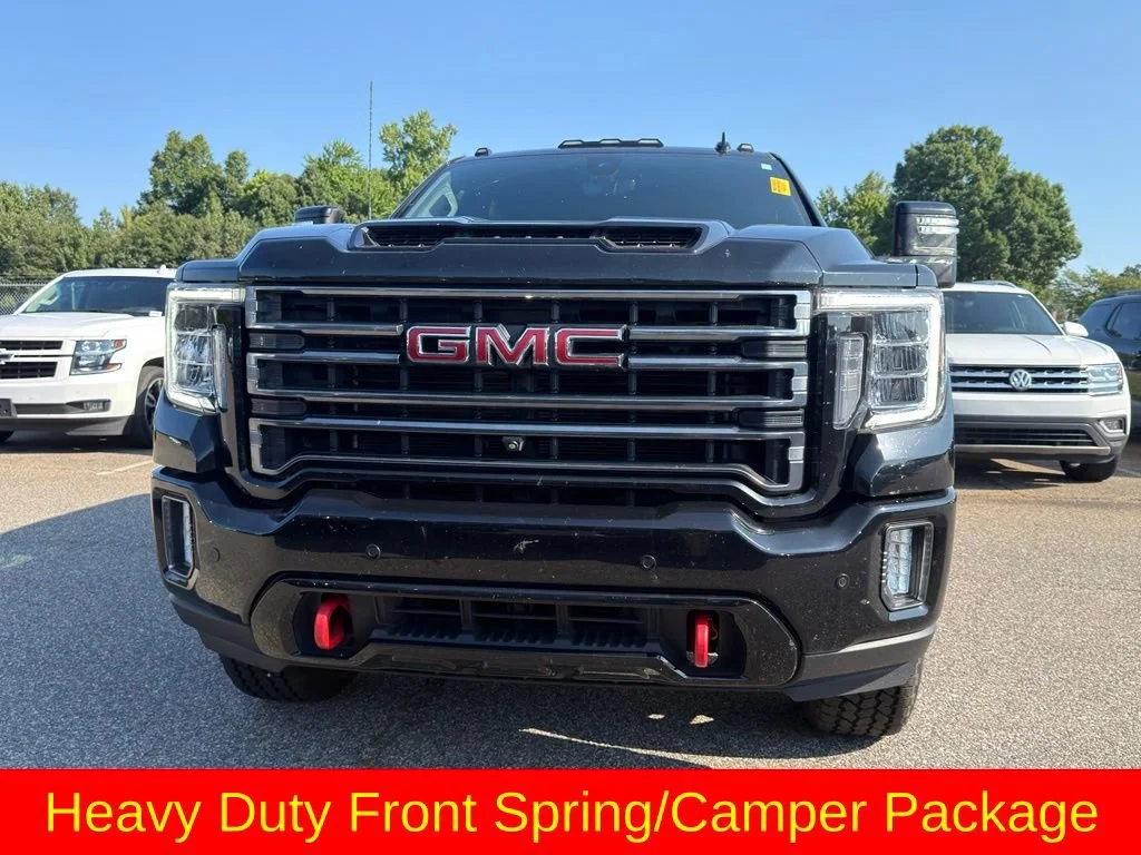Used 2022 ONYX BLACK GMC AT4 image 7