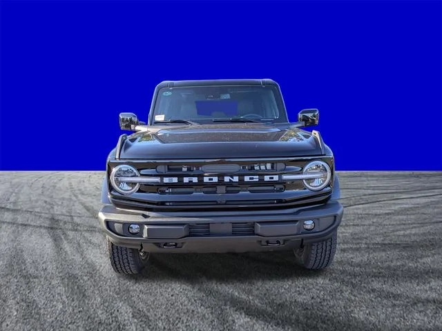 New 2026 Shadow Black Ford Outer Banks® image 8