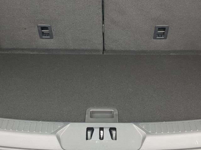 New 2026 Star White Metallic Tri-Coat Ford ST image 7