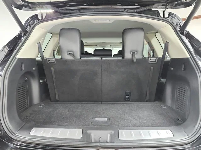 Used 2020 Black INFINITI LUXE image 47
