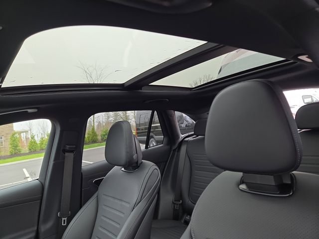 New 2026 Cirrus Silver Metallic Mercedes-Benz GLC300 image 25