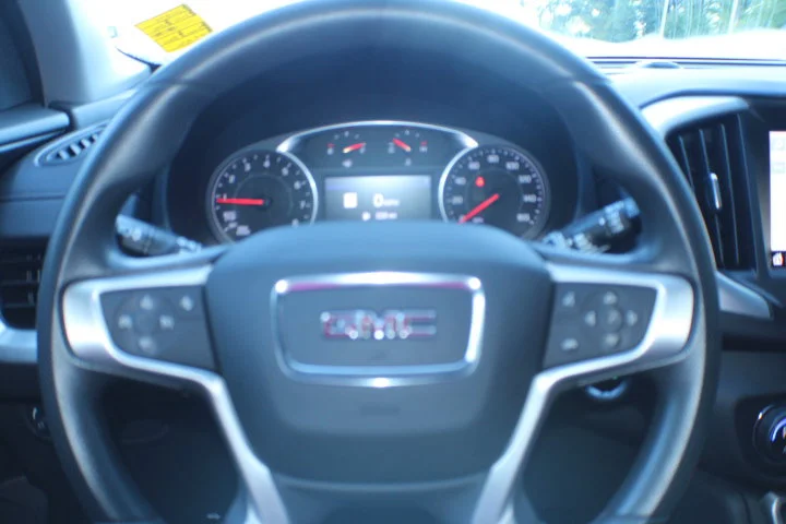 Used 2022 EBONY TWILIGHT METALLIC GMC SLE image 8