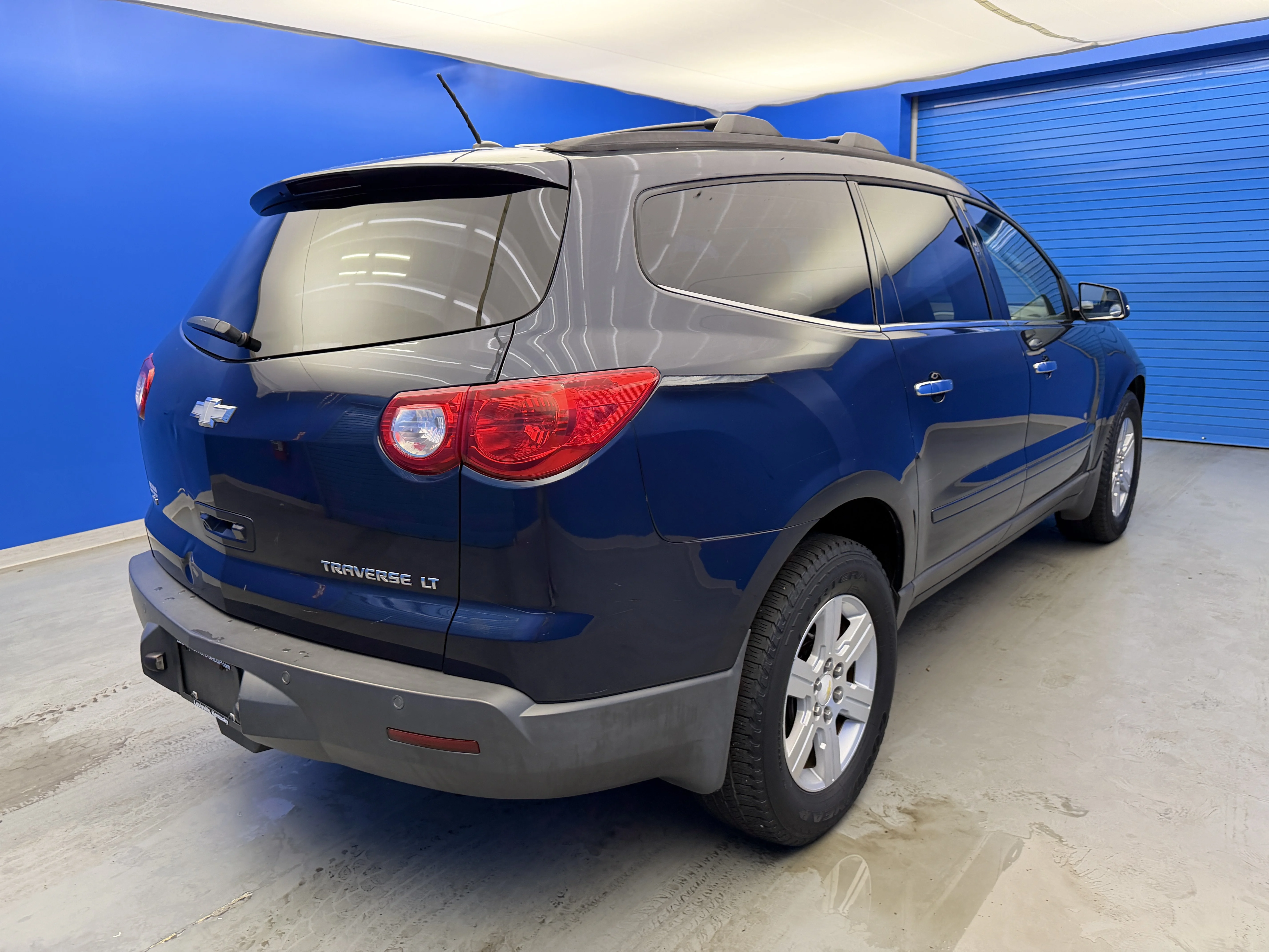 Used 2011 Dark Blue Metallic Chevrolet LT w/2LT image 9