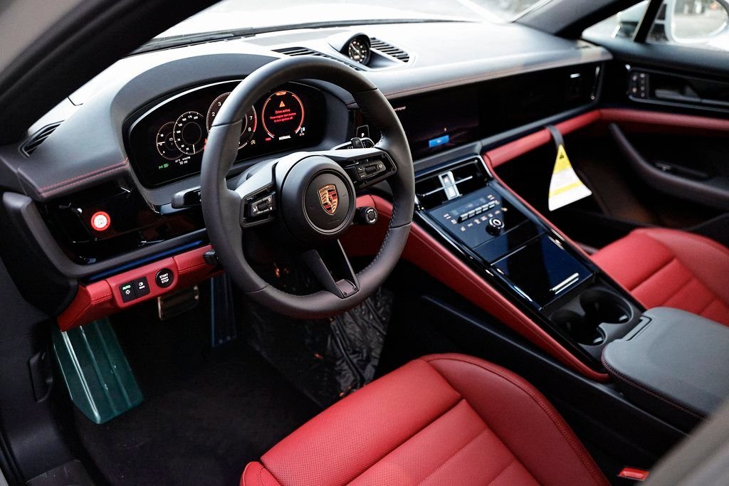2026 Porsche Panamera Base