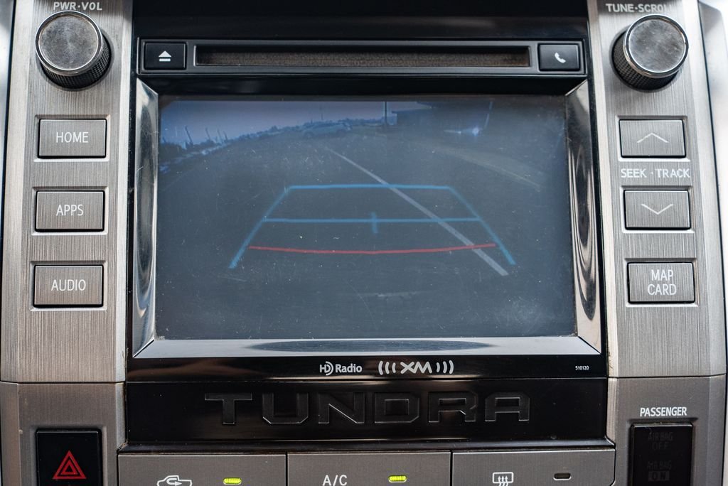 Used 2016 Magnetic Gray Metallic Toyota SR5 image 19