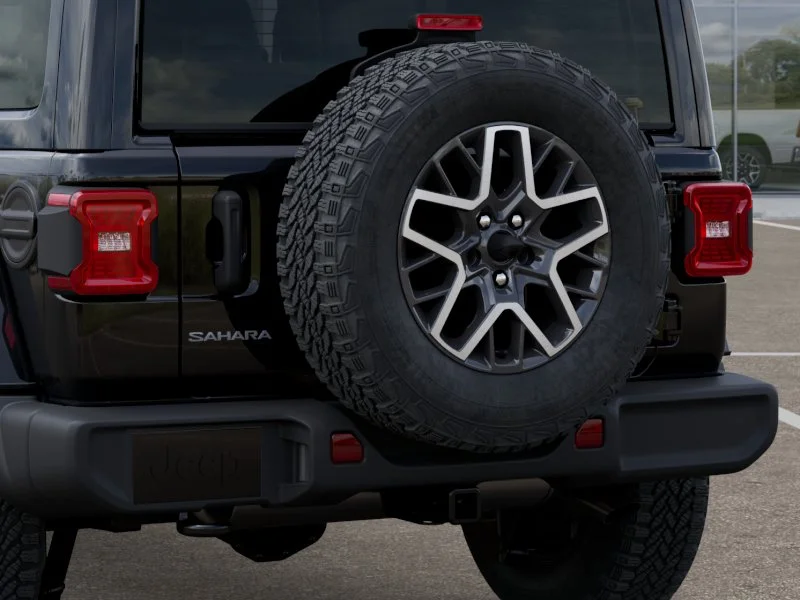 2025 Jeep Wrangler 4-Door Sahara - Photo 38