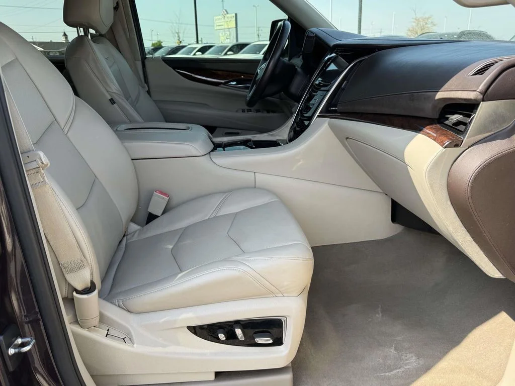 2016 Cadillac Escalade Premium - Photo 16