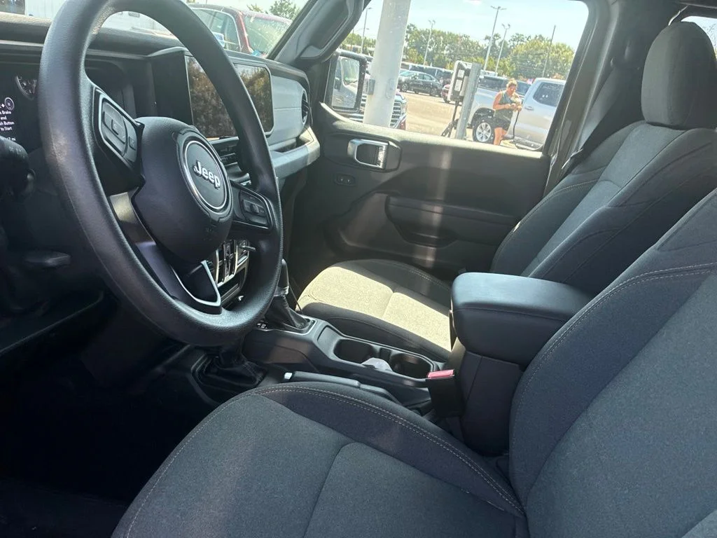 Used 2025 Gold Jeep Sport image 32