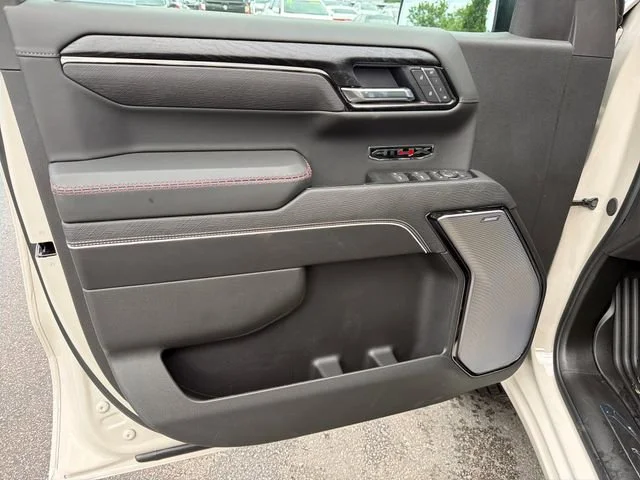 2026 GMC Sierra 1500 AT4X - Photo 17