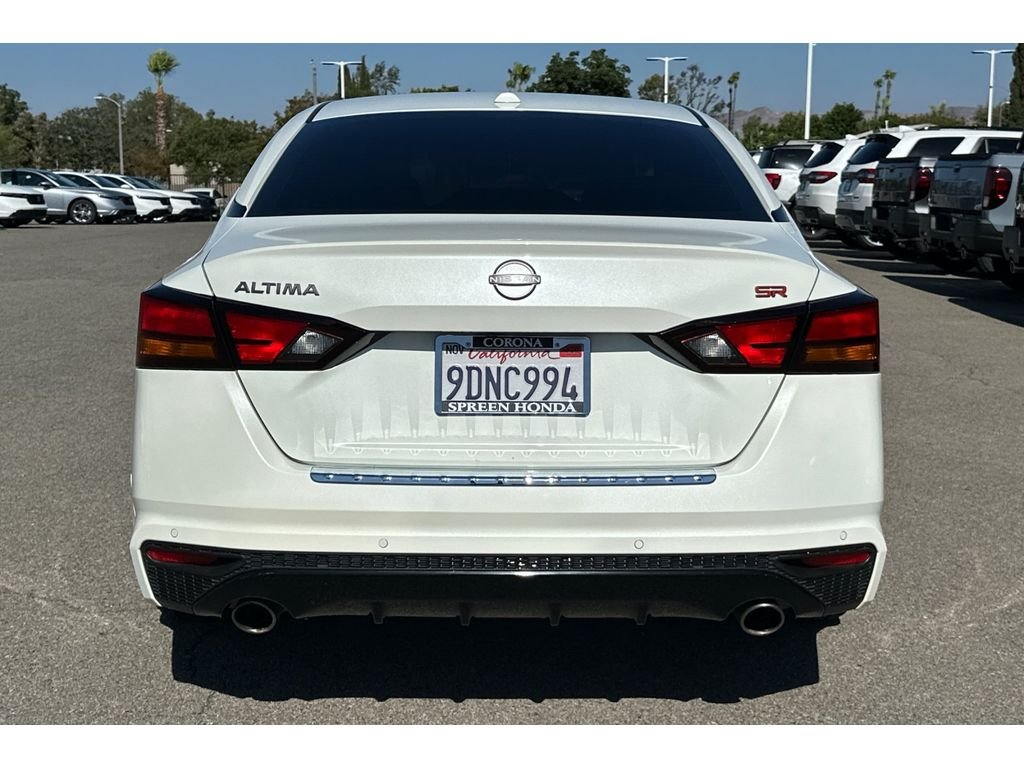 Used 2023 Pearl White Tricoat Nissan 2.5 SR image 4