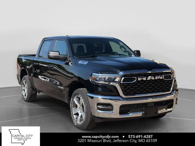 2025 RAM 1500 Tradesman 4x4 Crew Cab 5'7's photo