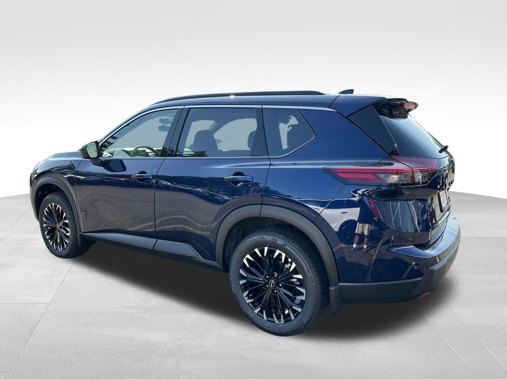 2026 Nissan Rogue Dark Armor - Photo 8