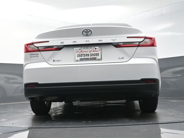 Used 2025 White Toyota LE image 36