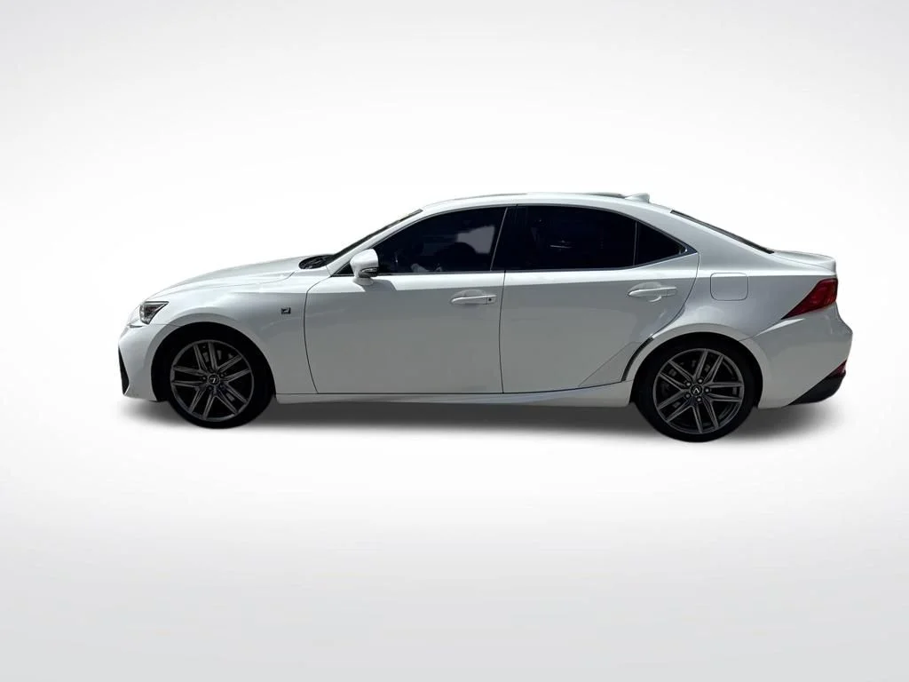 Used 2018 White Lexus 300 image 8