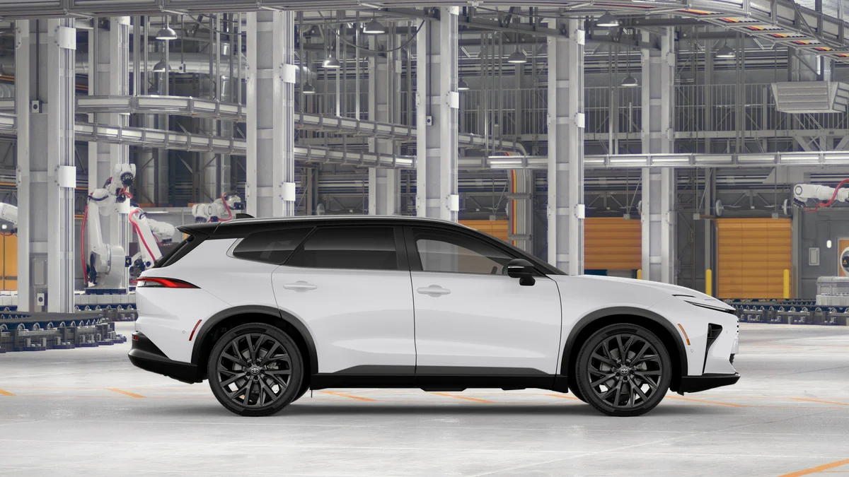 New 2026 Oxygen White with Black roof Toyota Limited image 12