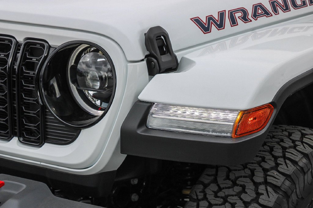 New 2026 Bright White Clearcoat Jeep America 250 Edition image 5