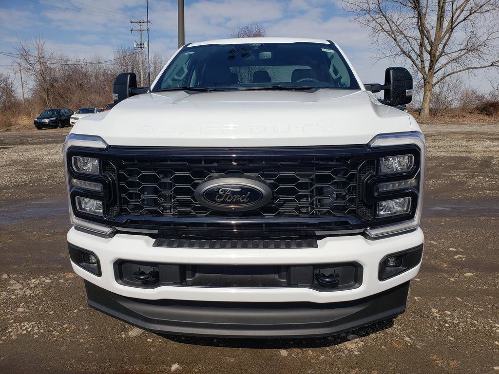 New 2026 Oxford White Ford F-350® XLT image 9