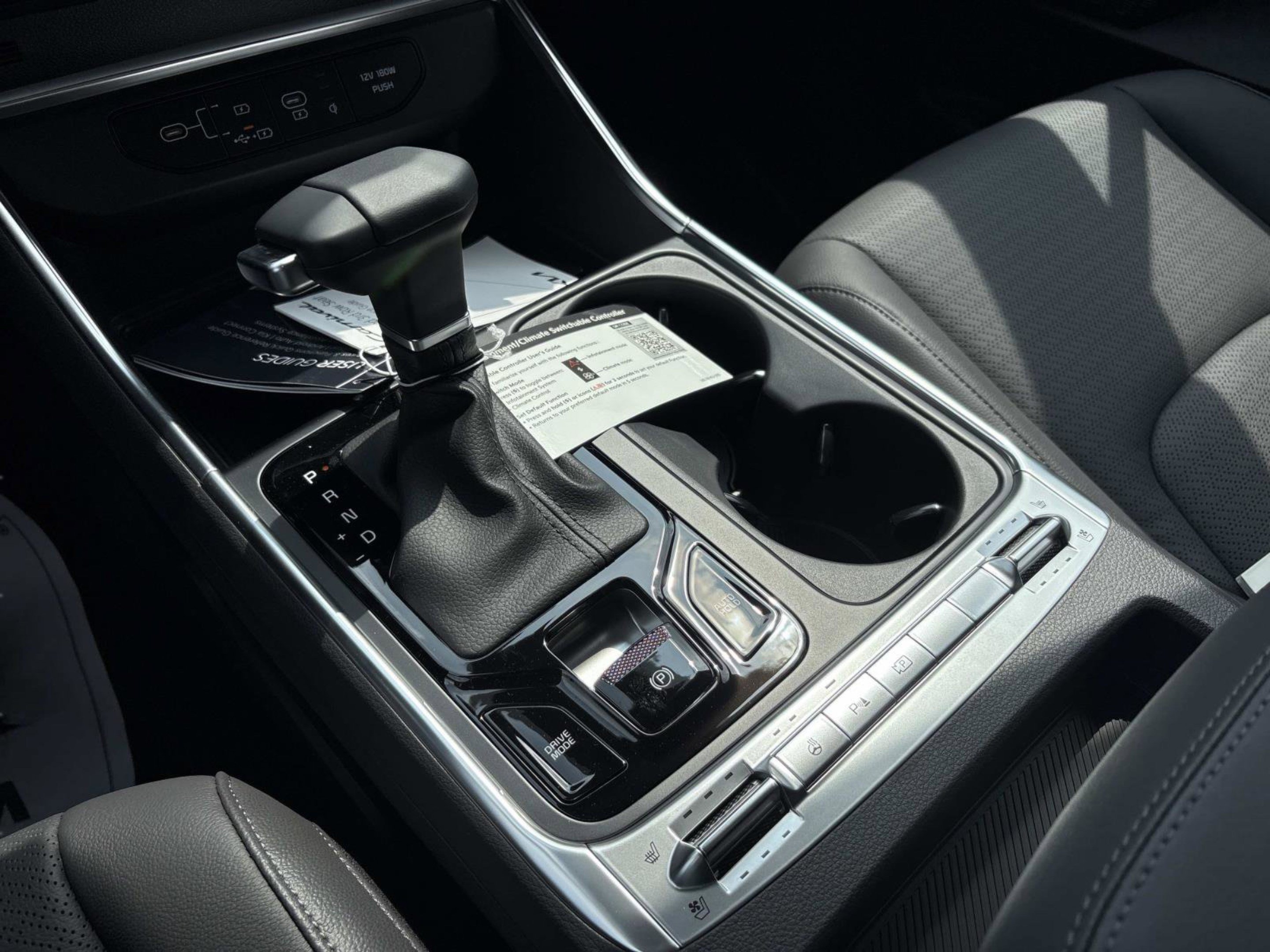 New 2026 Snow White Pearl Kia SX Prestige image 27