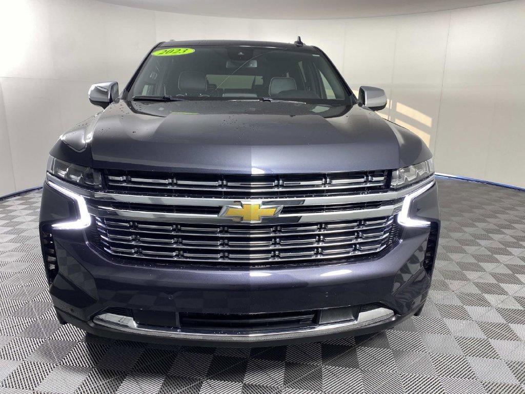 Used 2023 Gray Chevrolet Premier image 3