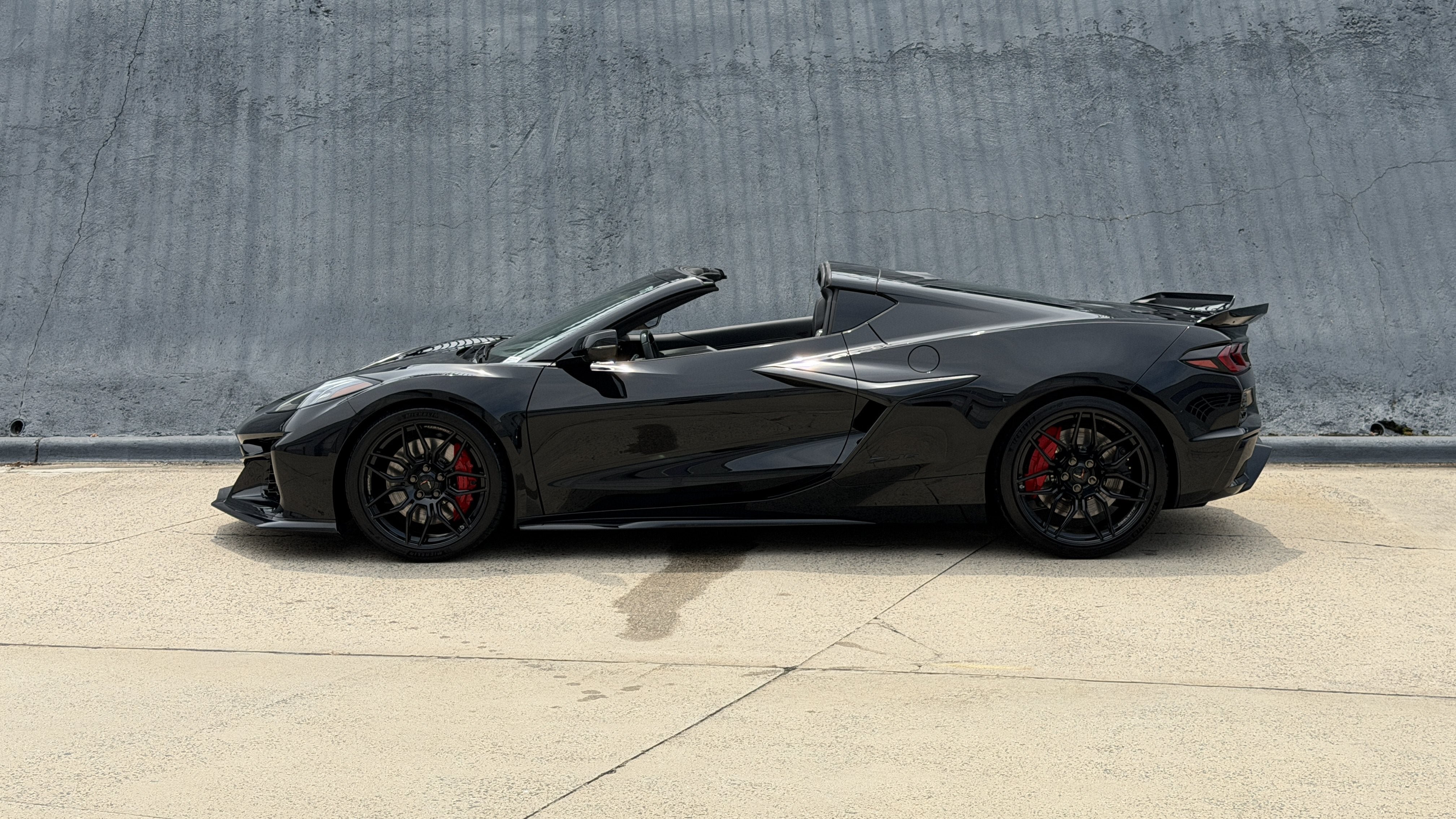 Used 2026 Black Chevrolet Z06 3LZ image 6