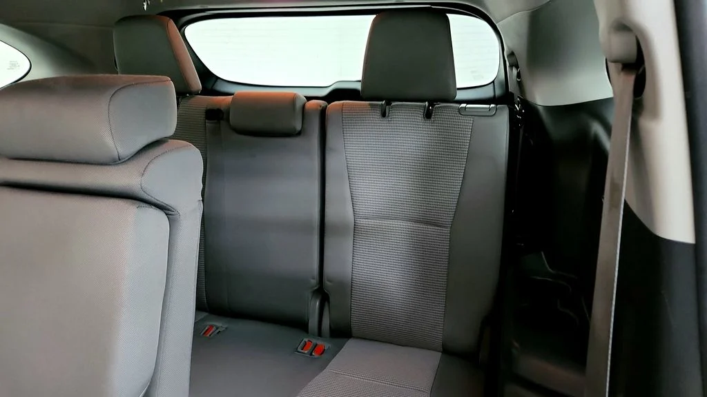 Used 2023 Silver Toyota LE image 22