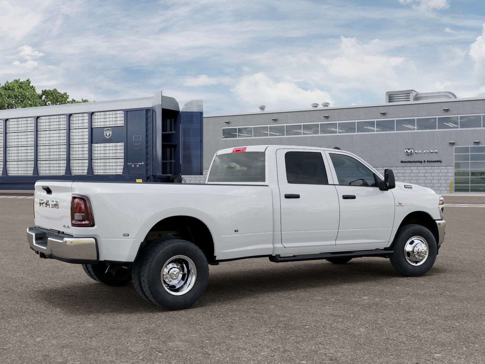 New 2026 Bright White Clear-Coat Exterior Paint RAM TRADESMAN image 2
