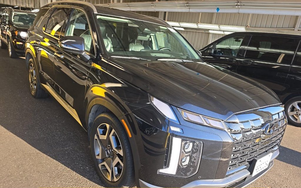 Used 2023 Hyundai Palisade Limited with VIN KM8R54GE5PU536944 for sale in Kansas City