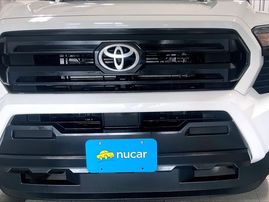 Used 2025 White Toyota SR image 31