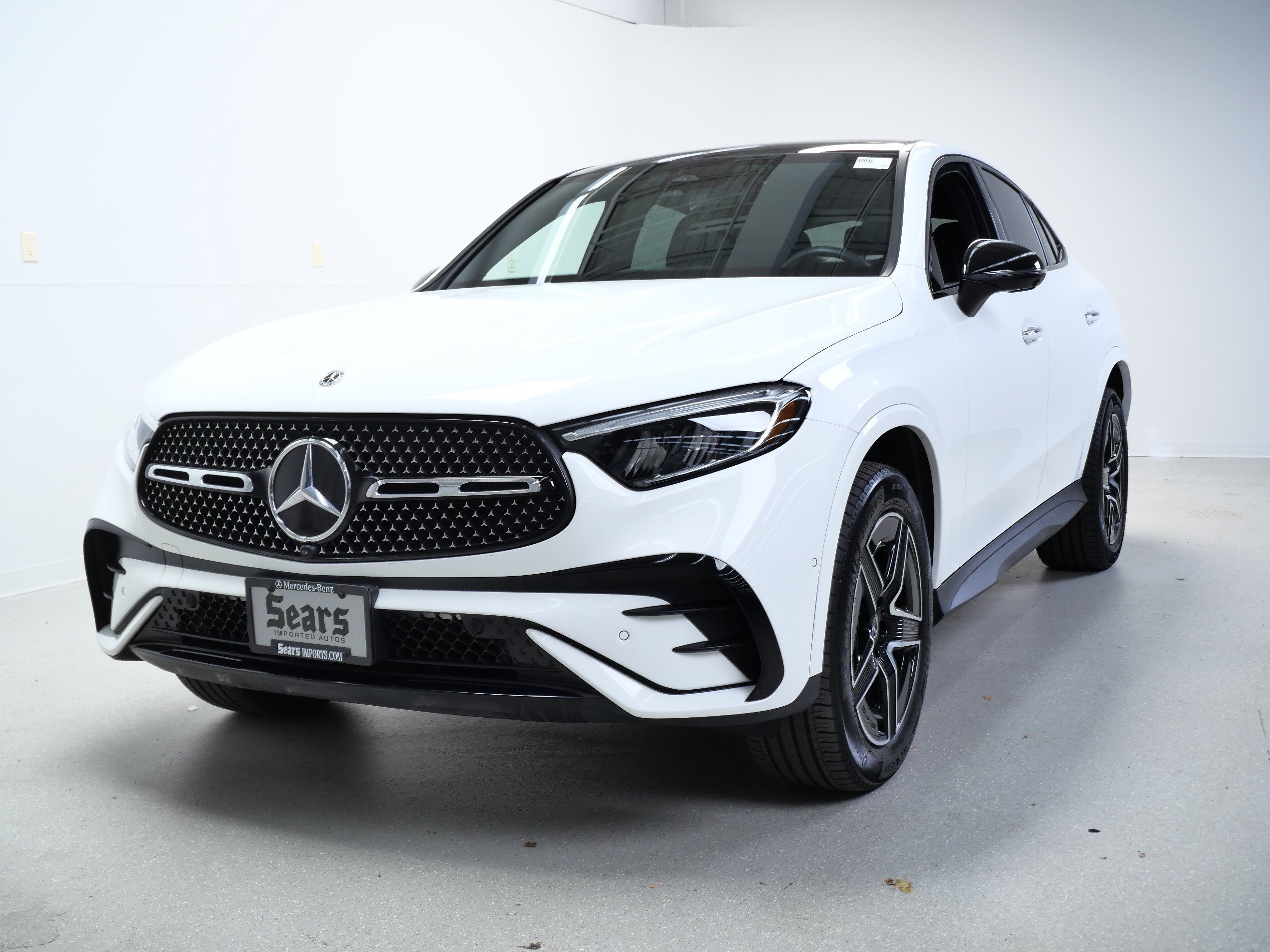 Used 2024 Polar White Mercedes-Benz GLC 300 image 12