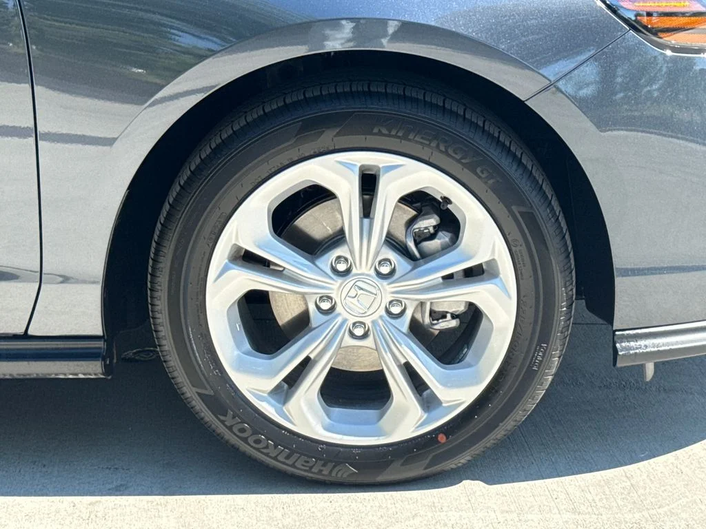 2026 Honda Accord LX - Photo 11