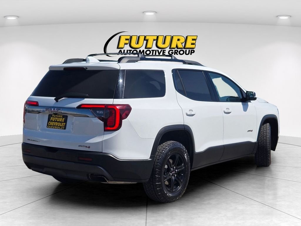 Used 2023 White GMC AT4 image 4