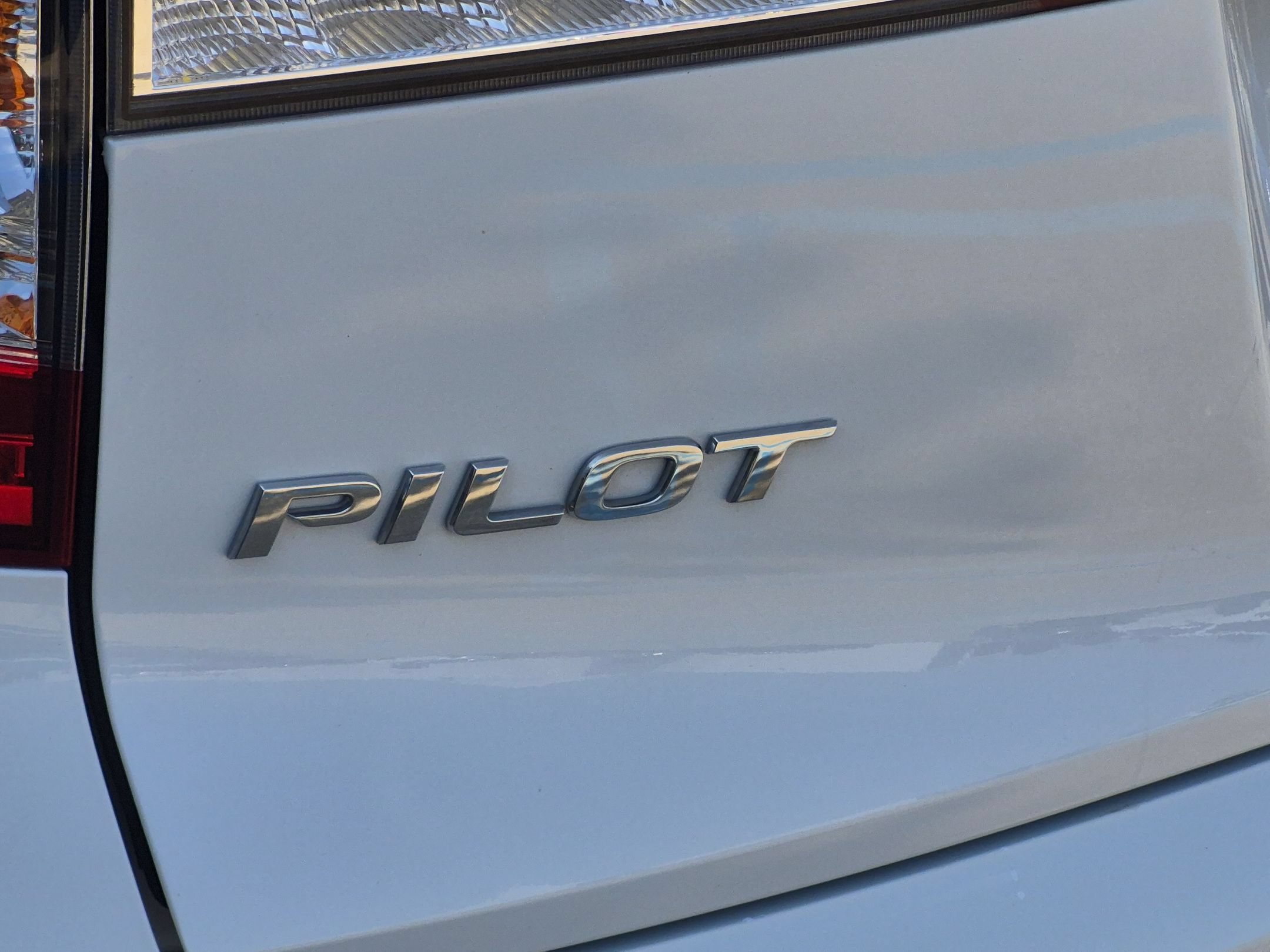 2022 Honda Pilot Elite - Photo 33